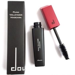 NWT Doucce Punk Volumizer Mascara